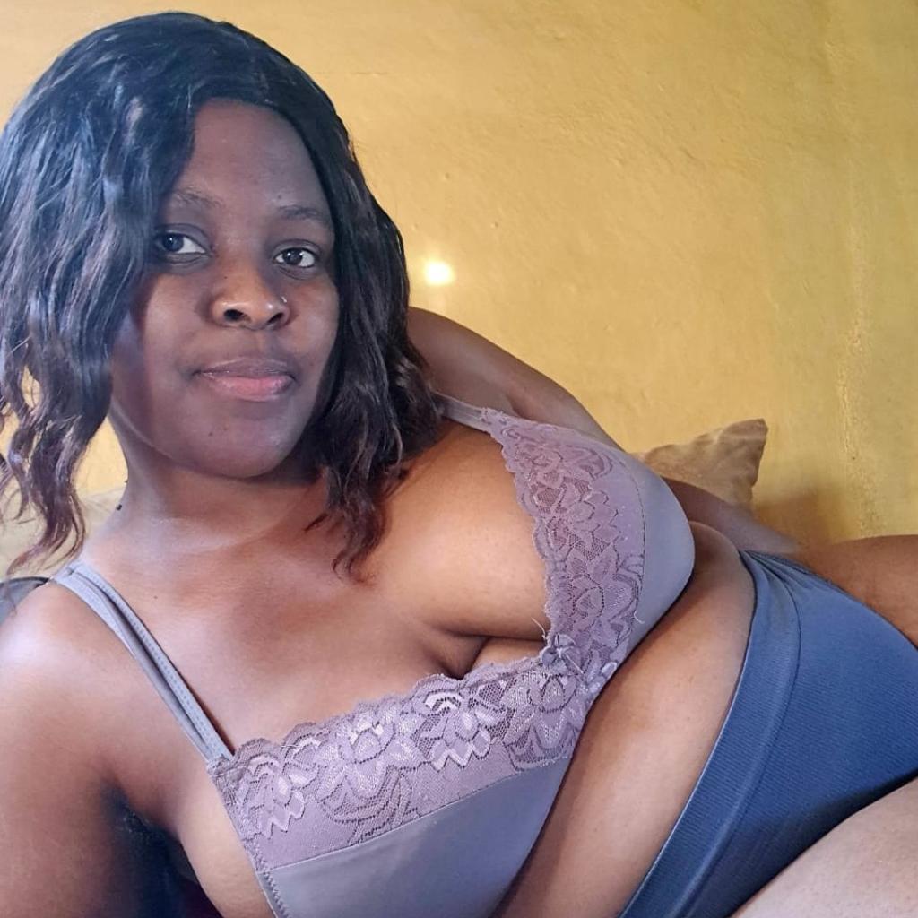 CurvyPrettyFace
